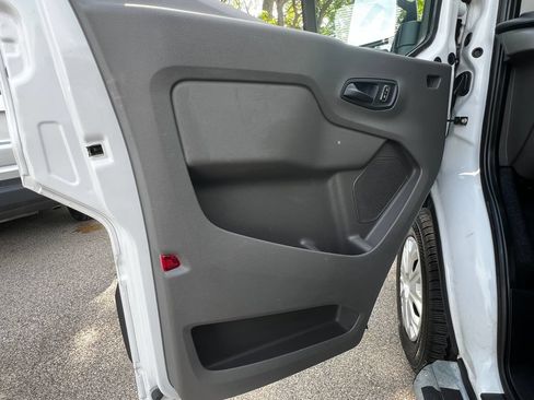 Used 2025 Ford Transit 250 Low Roof w/ Exterior Upgrade Package RWD image 16