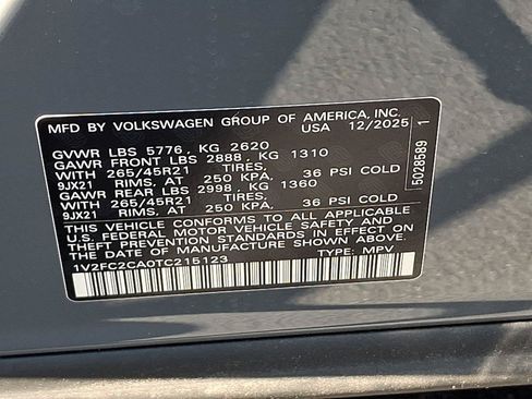 Used 2026 Volkswagen Atlas Cross Sport SEL Premium R-Line AWD/4WD image 28