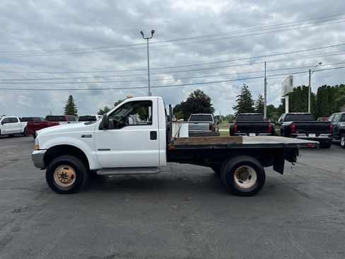 Used 2004 Ford F350 XL AWD/4WD image 2