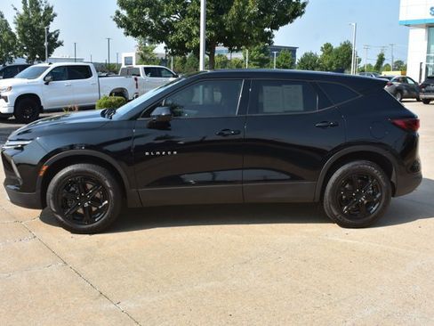 Used 2023 Chevrolet Blazer LT w/ Driver Confidence Package FWD image 9