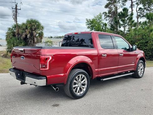 Used 2017 Ford F150 Lariat image 4
