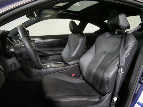 Used 2022 INFINITI Q60 3.0t Luxe w/ Essential Package image 9