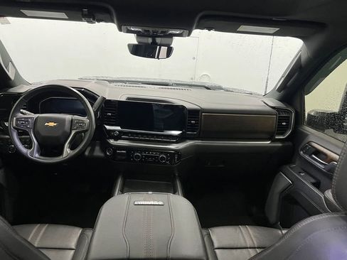 Used 2024 Chevrolet Silverado 3500 High Country w/ High Country Premium Package AWD/4WD image 14