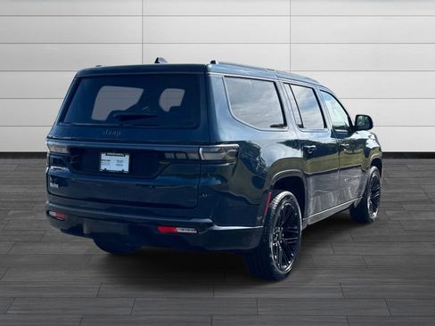 New 2026 Jeep Grand Wagoneer Limited AWD/4WD image 4