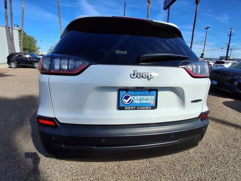 Used 2020 Jeep Cherokee Latitude Plus image 6