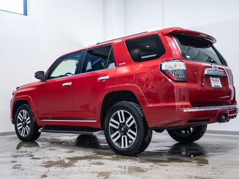 Used 2016 Toyota 4Runner Limited image 7