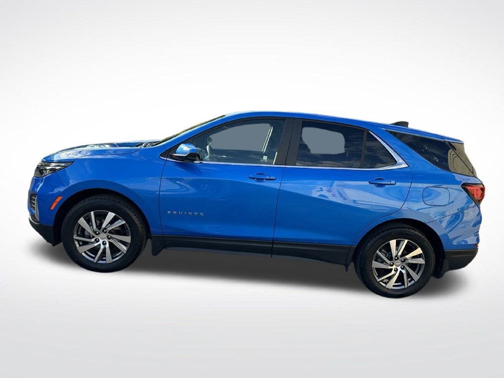 Used 2024 Chevrolet Equinox LT AWD/4WD image 2
