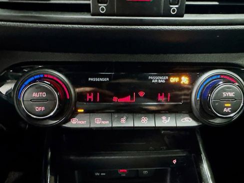 Used 2023 Kia Forte GT-Line w/ GT-Line Premium Package image 23