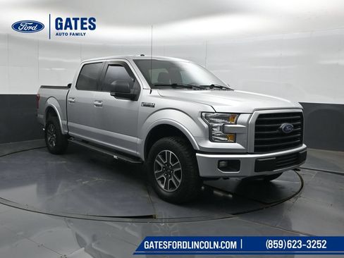 Used 2015 Ford F150 XLT w/ Equipment Group 302A Luxury AWD/4WD image 4