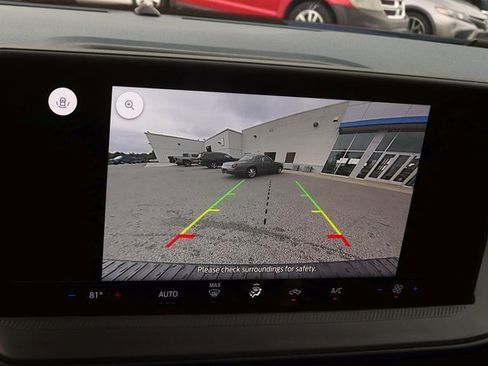 New 2025 Ford Maverick XL w/ Equipment Group 102A image 24