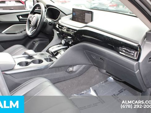 Used 2024 Acura MDX SH-AWD w/ Technology Package image 30