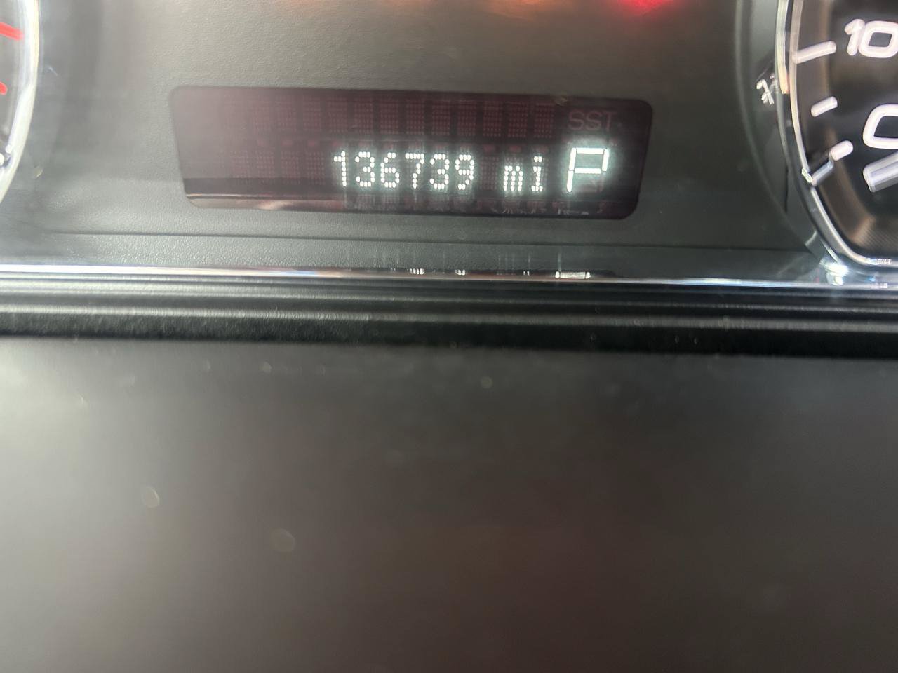Used 2009 Lincoln MKS AWD image 21