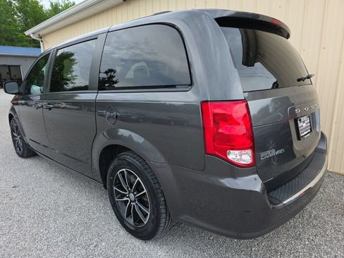 Used 2019 Dodge Grand Caravan GT FWD image 9