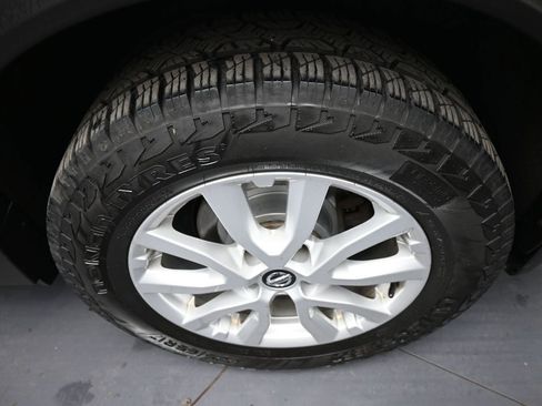 Used 2019 Nissan Rogue S w/ Special Edition Package image 15