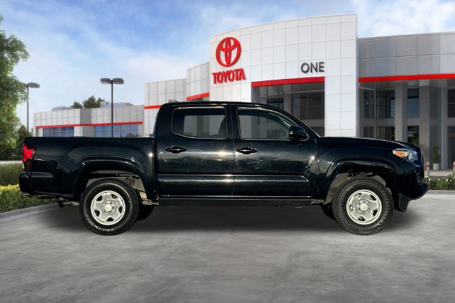 Certified 2022 Toyota Tacoma SR w/ SR Convenience Package RWD image 3