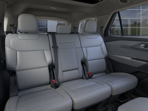 New 2026 Ford Explorer Active w/ Active Comfort Package AWD/4WD image 11