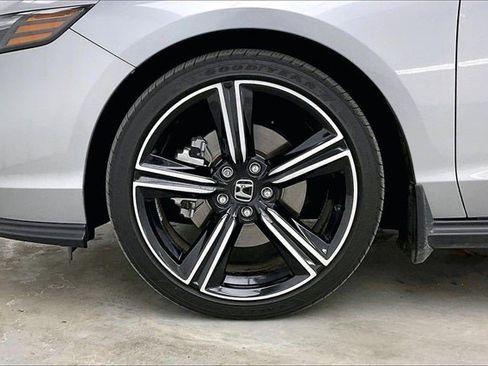 Certified 2023 Honda Accord Sport image 10