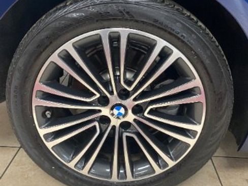 Used 2018 BMW 530i w/ Premium Package RWD image 33