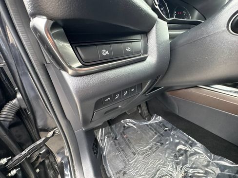 Used 2024 MAZDA CX-30 AWD 2.5 S w/ Premium Package image 26
