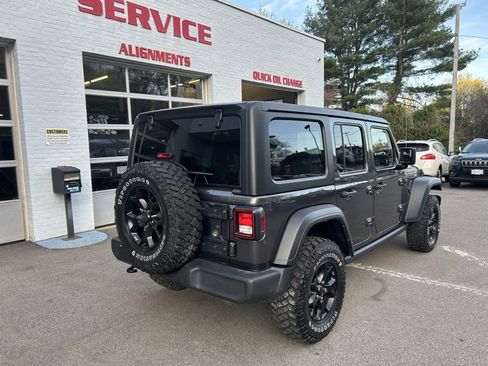 Used 2022 Jeep Wrangler Unlimited Sport AWD/4WD image 7