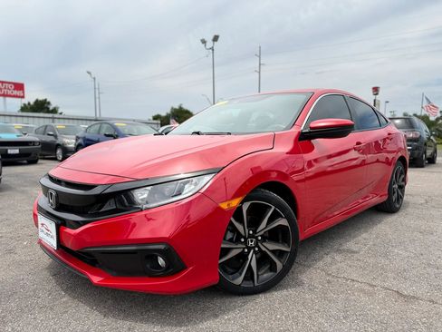 Used 2019 Honda Civic Sport image 13