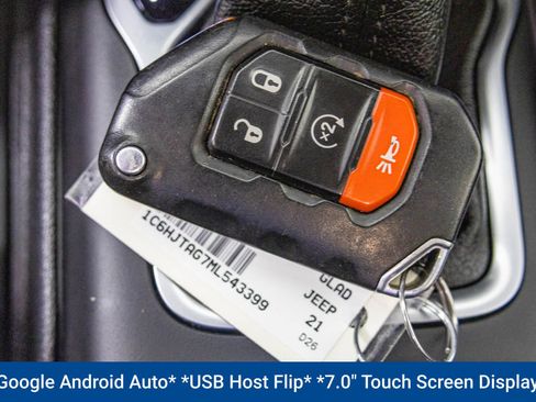 Used 2021 Jeep Gladiator Sport AWD/4WD image 32