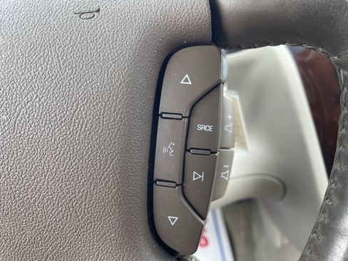 Used 2006 Cadillac DTS FWD image 21
