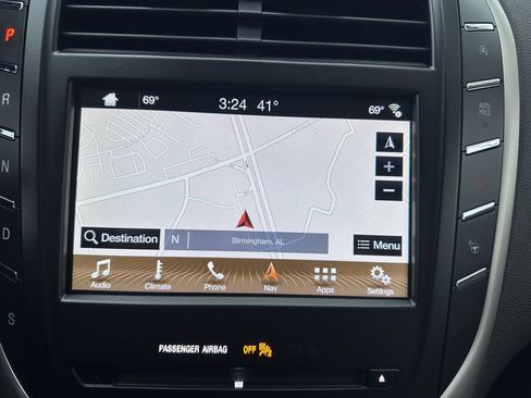 Used 2018 Lincoln MKC Reserve image 8