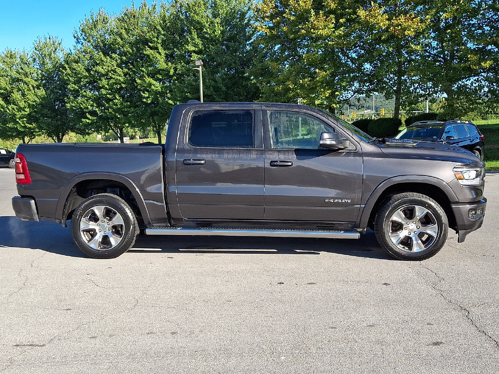 Used 2022 RAM 1500 Laramie w/ Sport Appearance Package AWD/4WD image 10