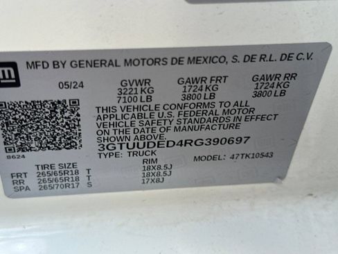 Used 2024 GMC Sierra 1500 SLT AWD/4WD image 26