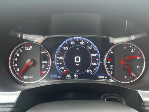 Used 2023 Chevrolet Traverse Premier image 23