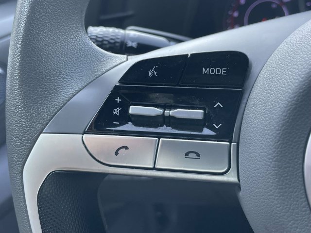 Certified 2023 Hyundai Elantra SEL FWD image 23