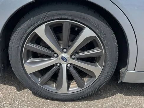 Used 2017 Subaru Legacy 2.5i Limited AWD/4WD image 19