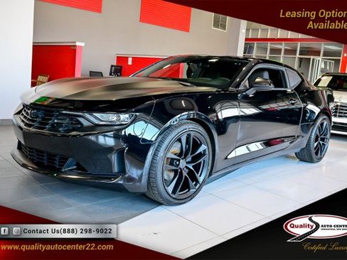 Used 2021 Chevrolet Camaro LT w/ 1LE Track Performance Package image 1