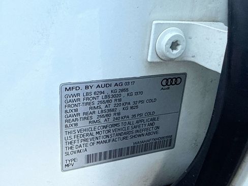 Used 2017 Audi Q7 2.0T Premium AWD/4WD image 29