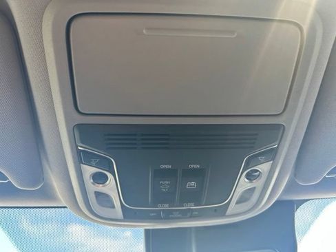 Used 2023 Honda Ridgeline RTL-E image 43