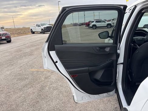 Used 2023 Ford Escape Active FWD image 24