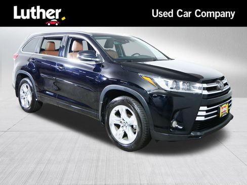 Used 2017 Toyota Highlander Limited w/ Protection Package #3 AWD/4WD image 1