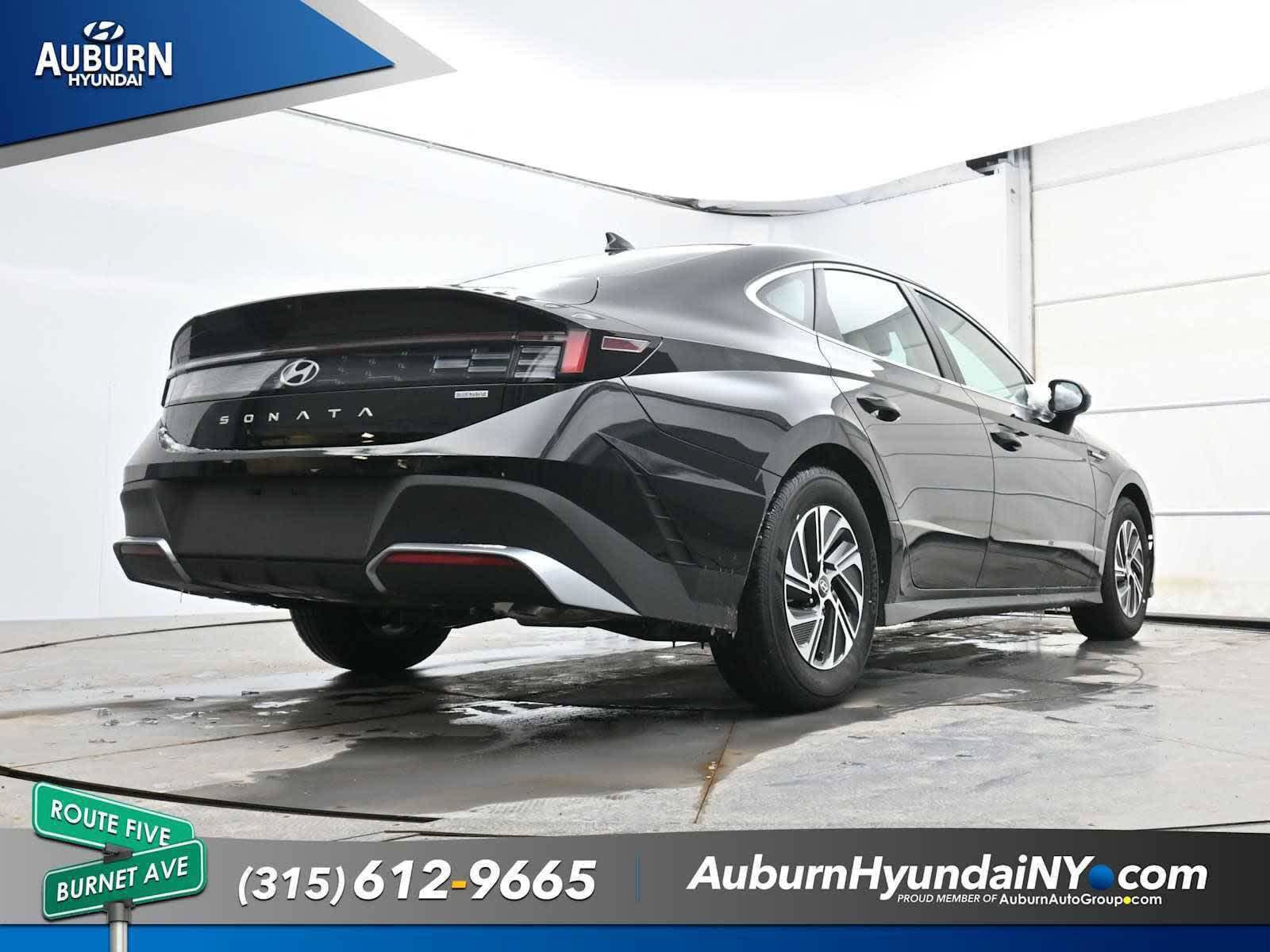 New 2026 Hyundai Sonata Blue FWD image 18