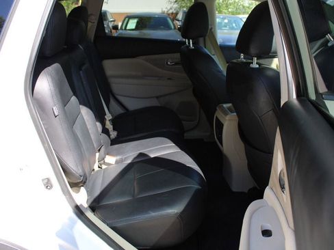 Used 2019 Nissan Murano SV w/ Cargo Package FWD image 29