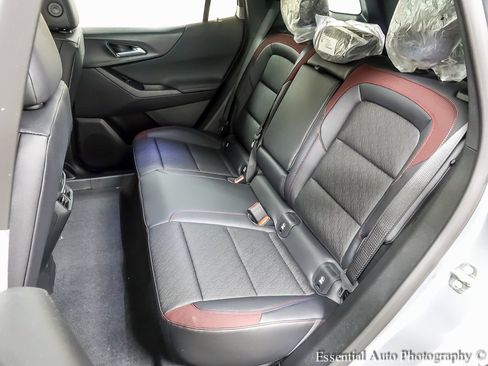 New 2026 Chevrolet Equinox RS w/ LPO, Floor Liner Package image 10