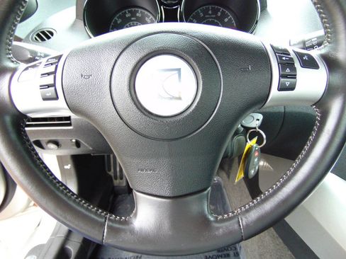 Used 2008 Saturn Sky w/ Premium Trim Package RWD image 14