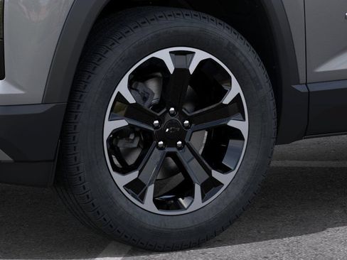 New 2027 Chevrolet Equinox LT FWD image 9