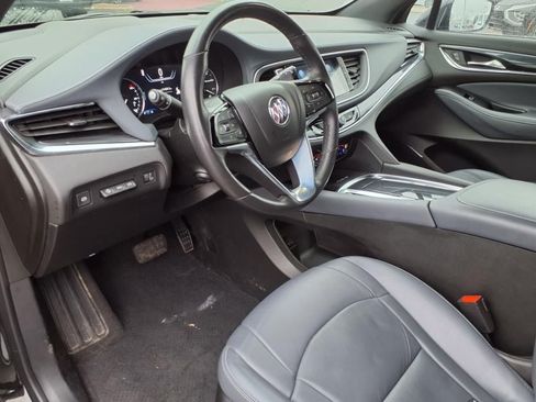Used 2024 Buick Enclave Premium FWD image 8