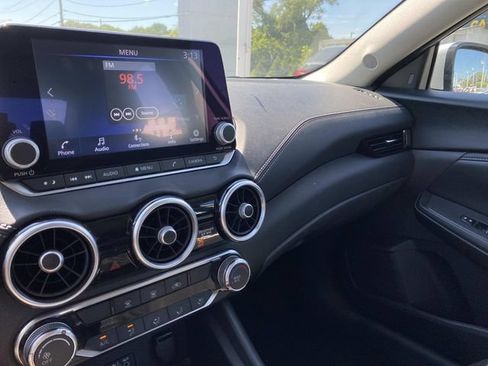 Used 2023 Nissan Sentra SV FWD image 30