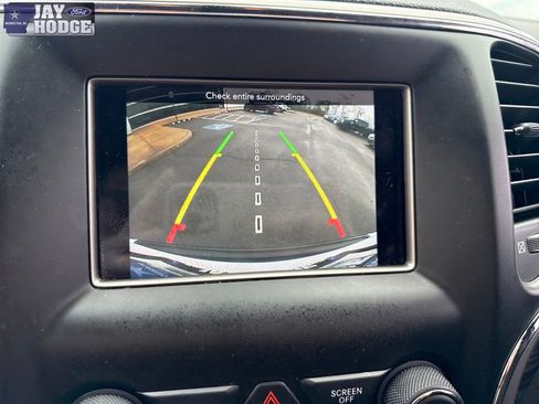 Used 2021 Jeep Grand Cherokee Laredo w/ Security & Convenience Group image 24