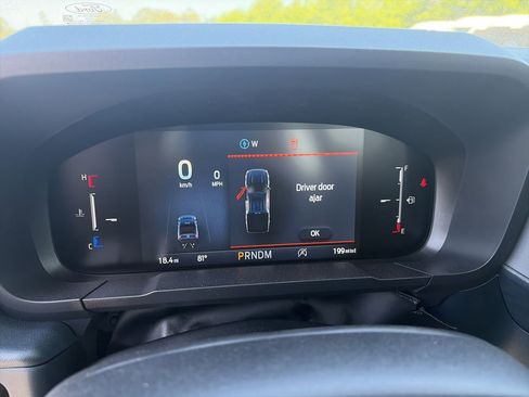 New 2026 Ford Maverick Lobo AWD/4WD image 32