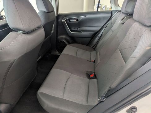 Used 2025 Toyota RAV4 XLE image 17