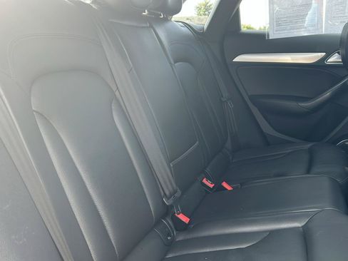 Used 2017 Audi Q3 2.0T Prestige AWD/4WD image 26