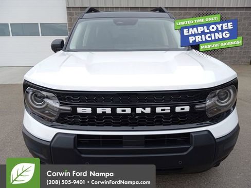 New 2025 Ford Bronco Sport Outer Banks w/ Outer Banks Tech Package+ AWD/4WD image 8